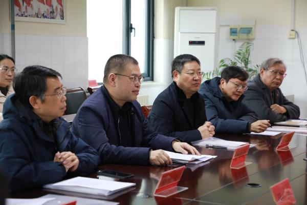 �д���ĥ�����  �����ͱ�ϸ����